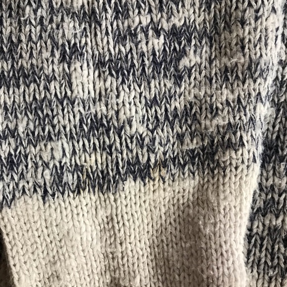 GAP Navy Ombré Cardigan Size Medium - Picture 4 of 4